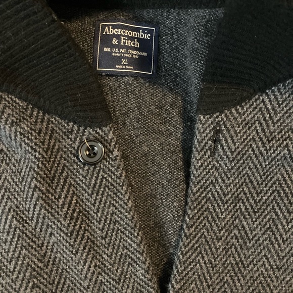 JCREW & A&F Cardigans - Picture 1 of 4